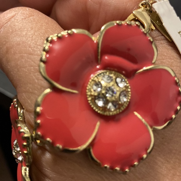 Gorgeous KATE SPADE flower bracelet New with Tags - Picture 5 of 8